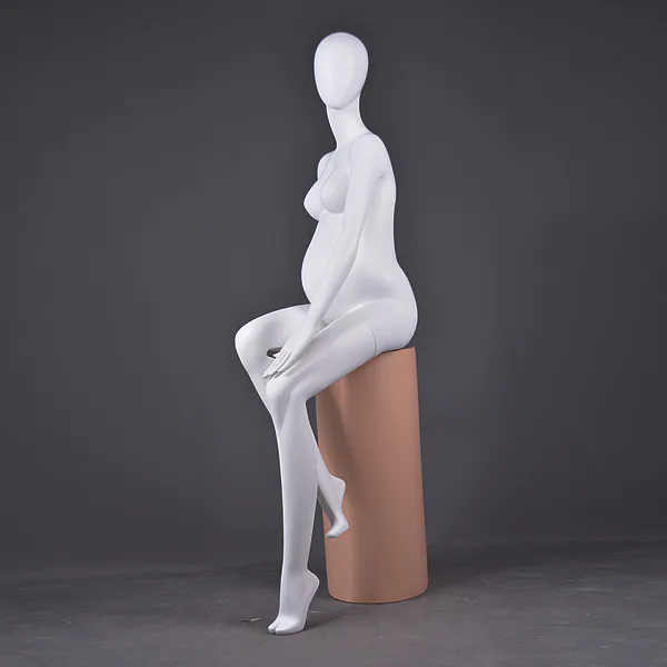 AEF-YWM4 Maria Pregnant Full-body